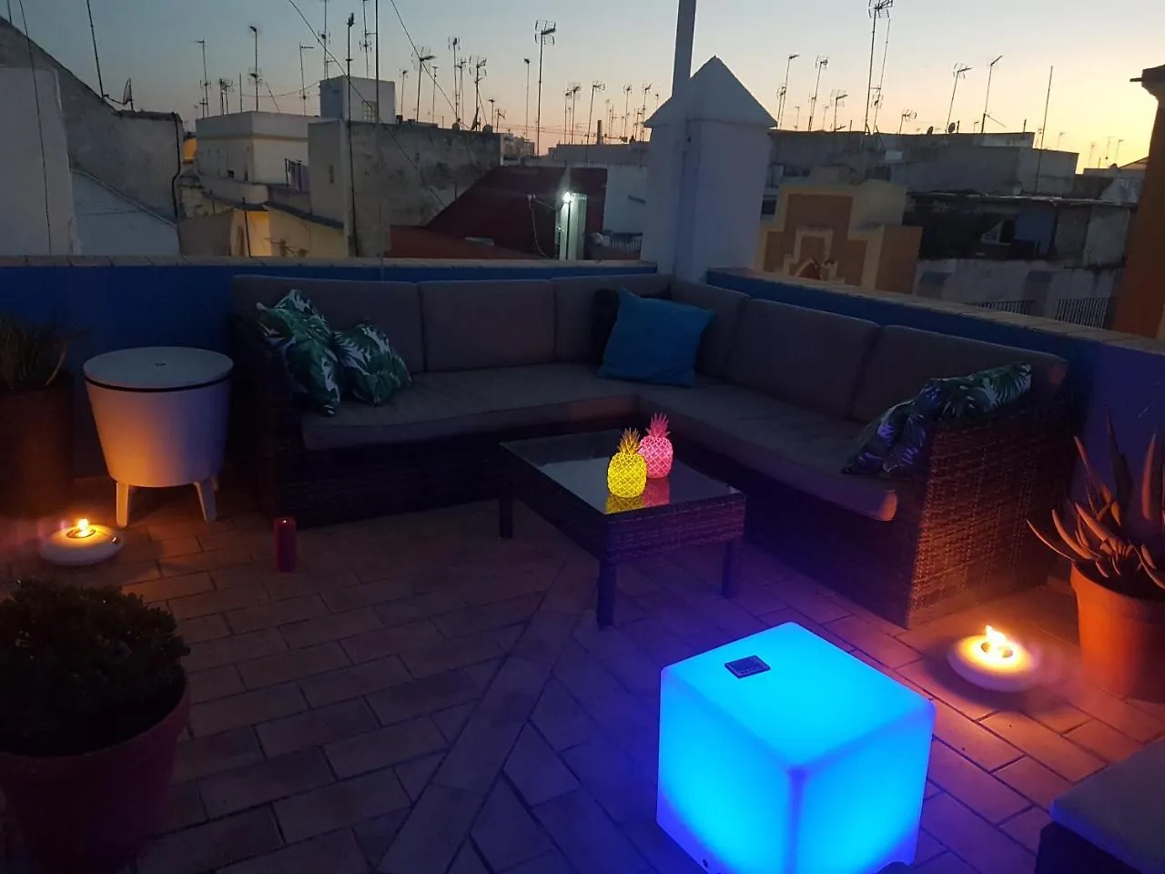 El Bendito Atico! By Cadiz4Rentals (Adults Only)
